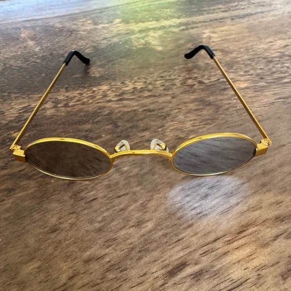 Roberi & Fraud “Doris” Sunglasses Gold - Picture 3 of 8